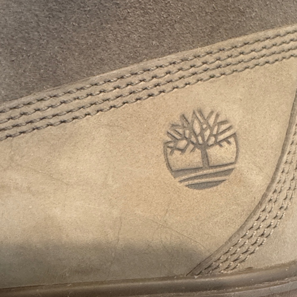 Timberland Women's Tan Winter Boots - Picture 2 of 3